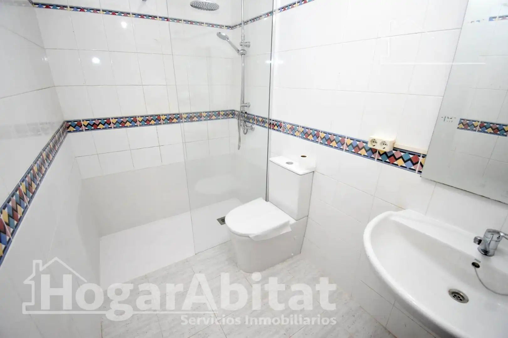 Flat for sale in Calle de Torrehermosa, Piscinas