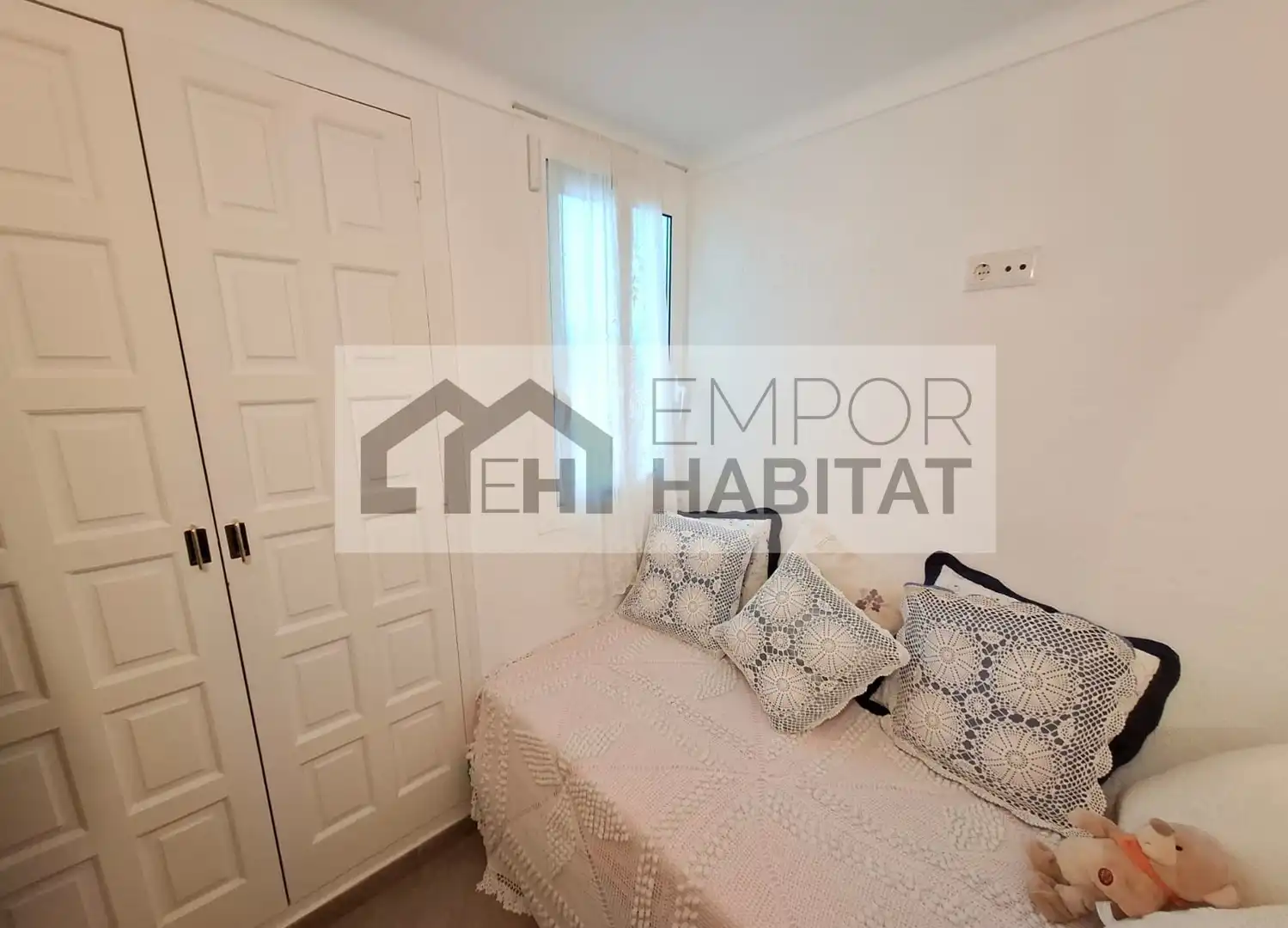 Schlafzimmer von Wohnungen zum Verkauf in Llançà mit Terrasse und Möbliert