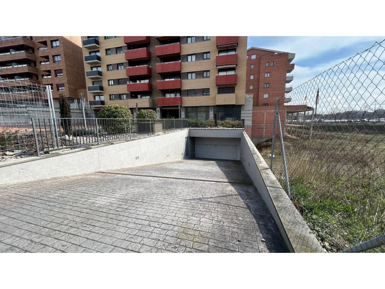 Aparcament de Garatge en venda en Vic