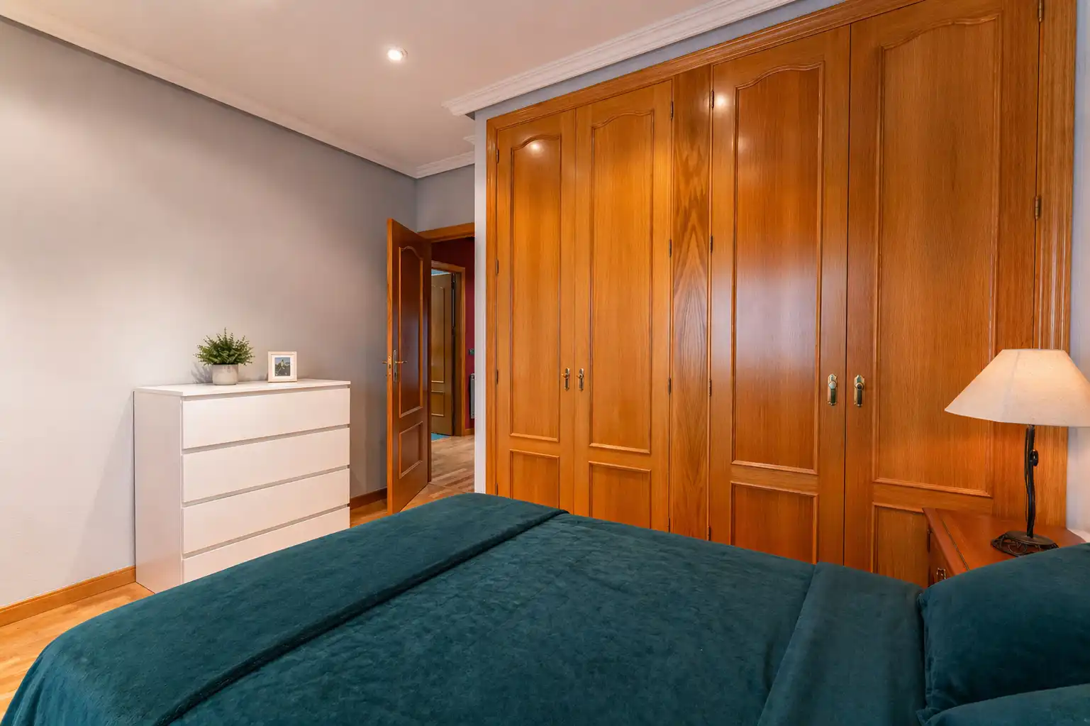 Dormitori de Casa o xalet en venda en Serranillos del Valle amb Aire condicionat, Calefacció i Jardí privat
