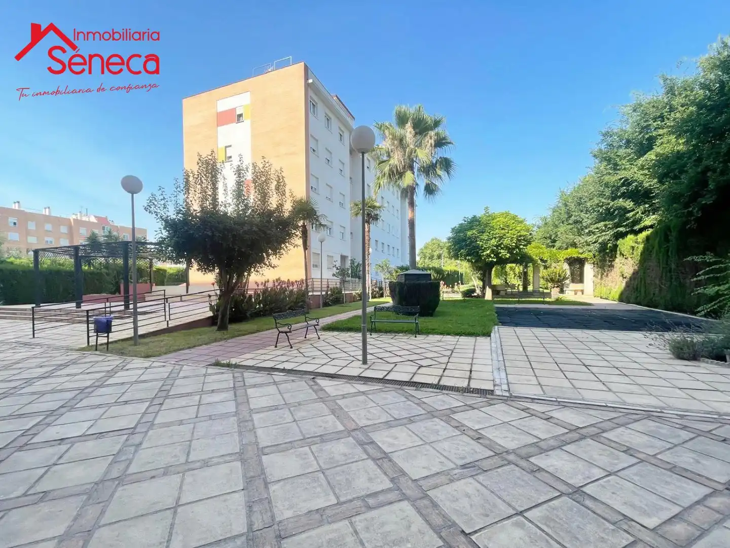 Exterior view of Flat for sale in Córdoba  with Air Conditioner, Heating and Swimming Pool