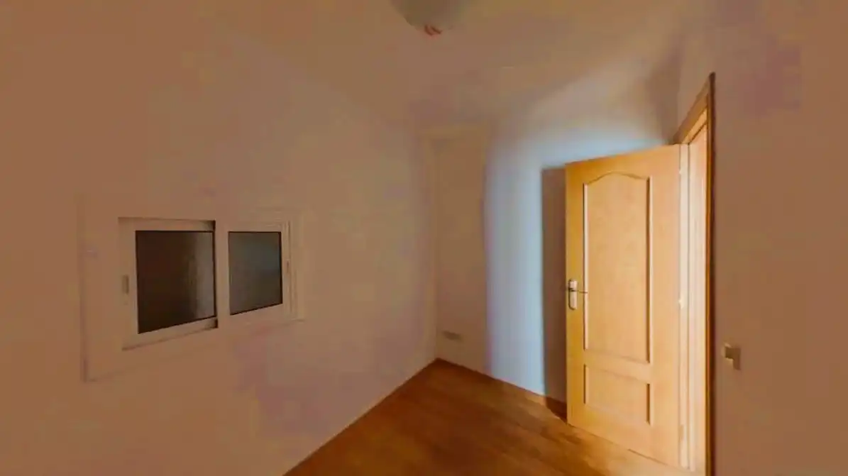 Flat for sale in Cornellà de Llobregat