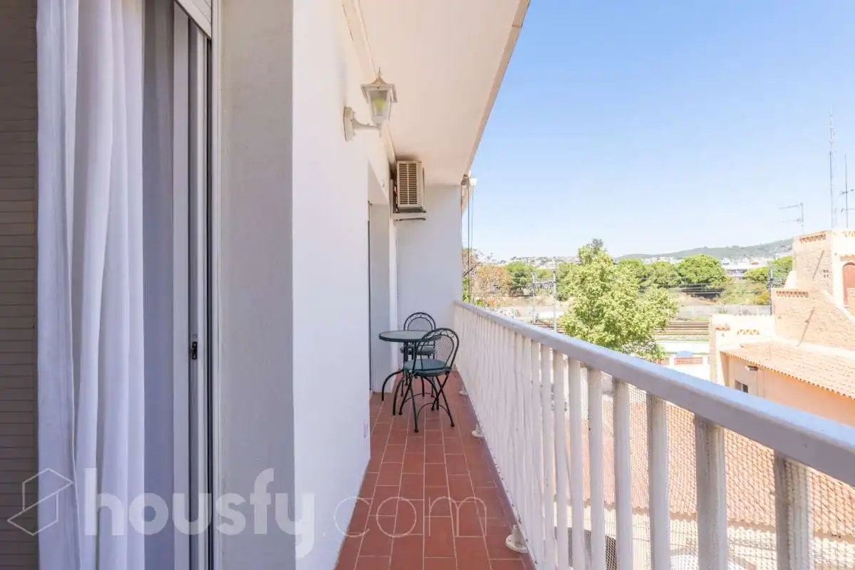 Appartement à vendre à CL SANT BENET .