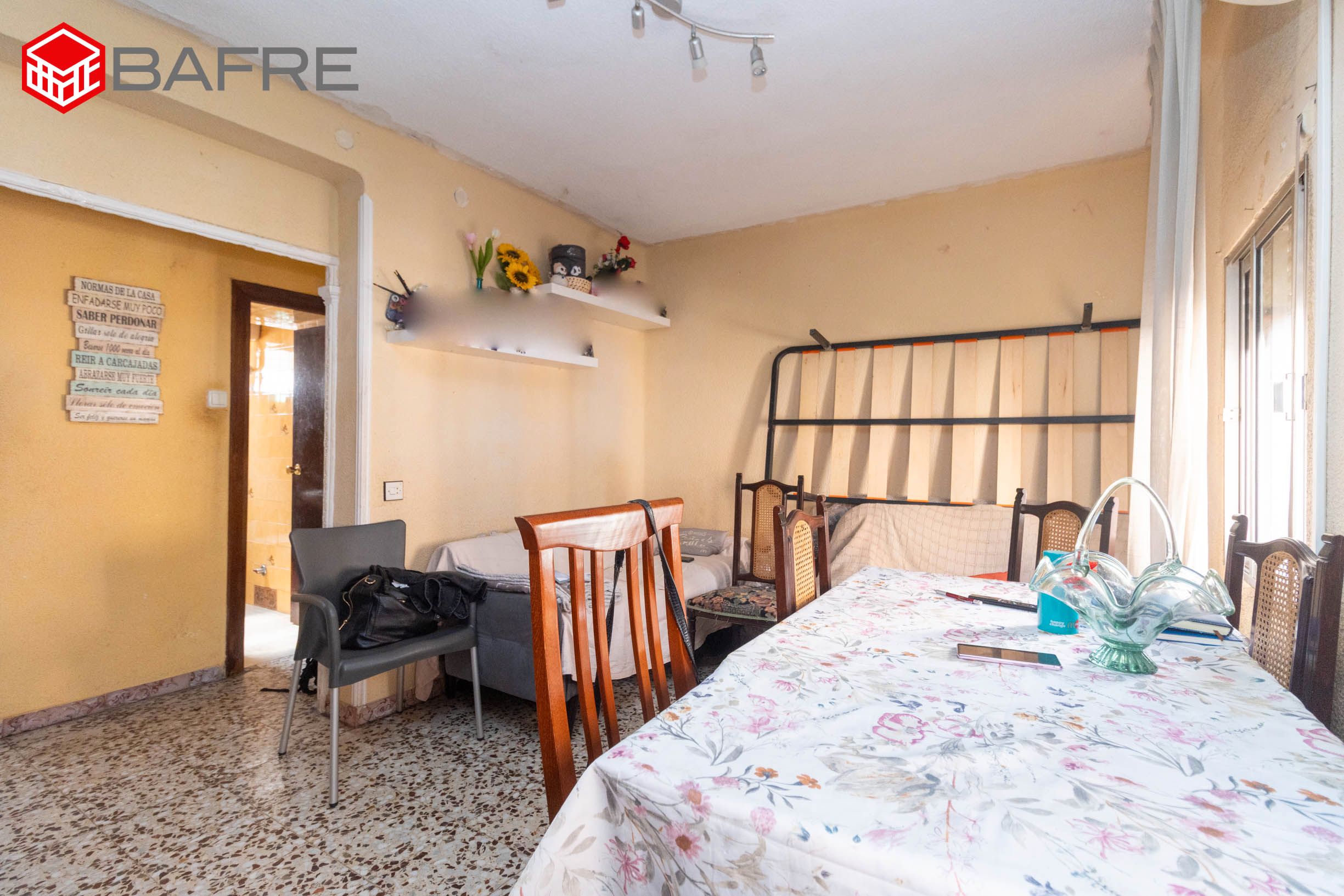 Bedroom of Flat for sale in  Madrid Capital  with Balcony