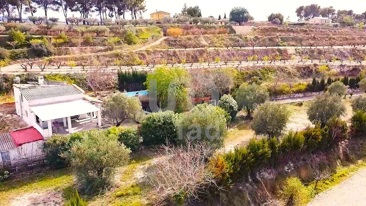 House or chalet for sale in Agullent  with Terrace and Swimming Pool