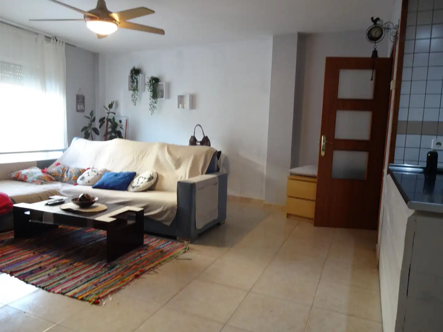 Living room of Flat for sale in Rubí  with Air Conditioner, Heating and Balcony