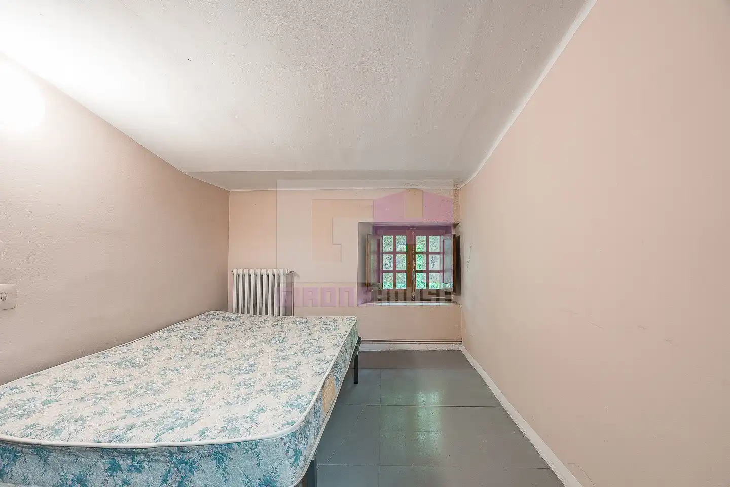 Bedroom of Houses for sale in Caldes de Malavella  with Air Conditioner, Heating and Private garden