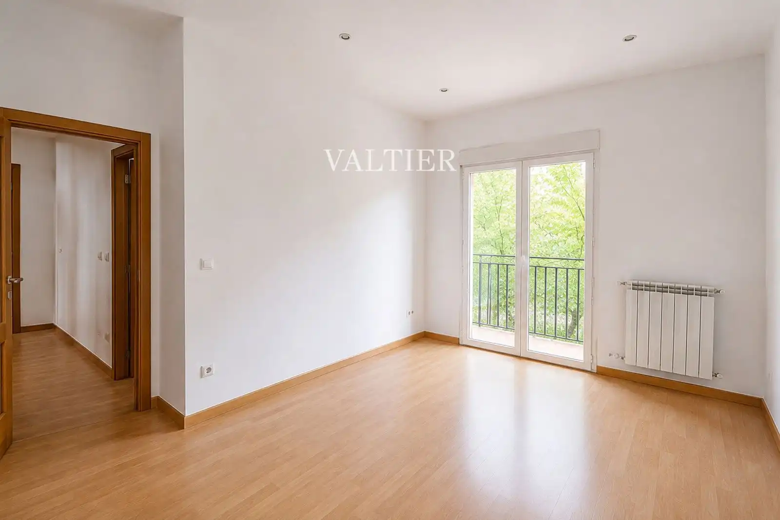 Flat for sale in Lista