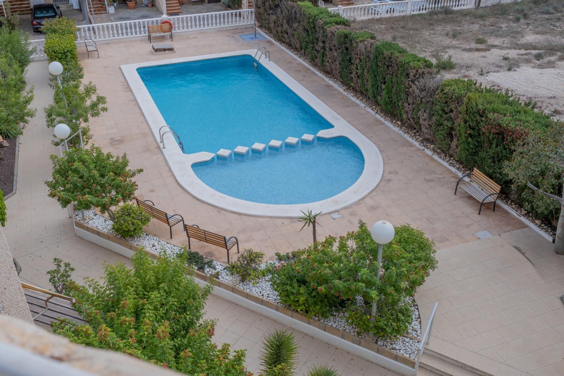Piscina de Piso en venta en Santa Pola con Jardín privado, Terraza y Balcón