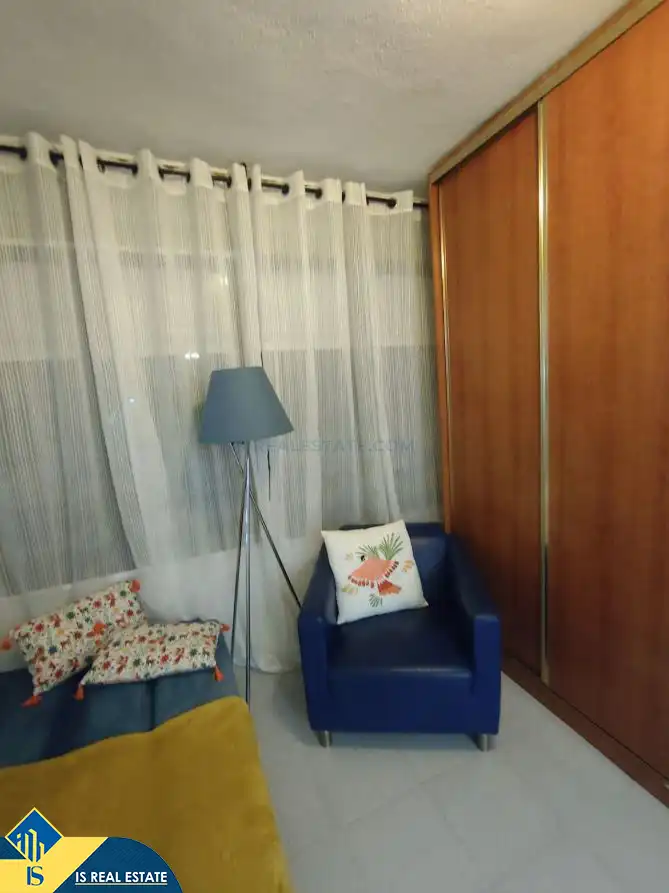 Habitación de Apartamento en venta en Torrevieja con Aire acondicionado, Calefacción y Terraza