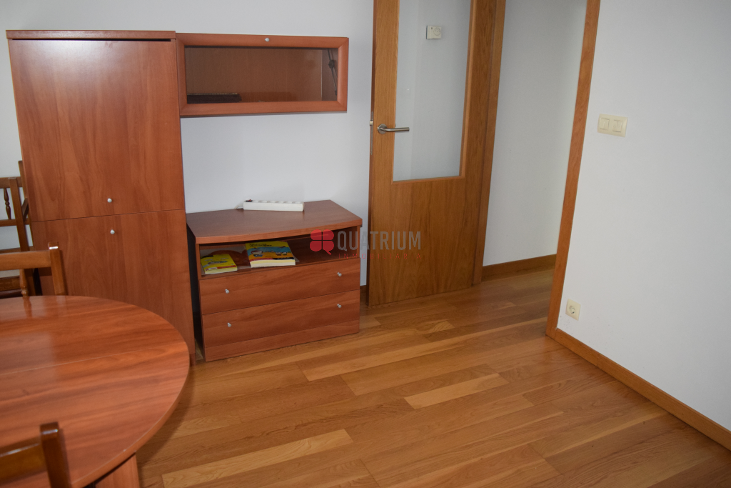 Flat to rent in Ensanche - Sar