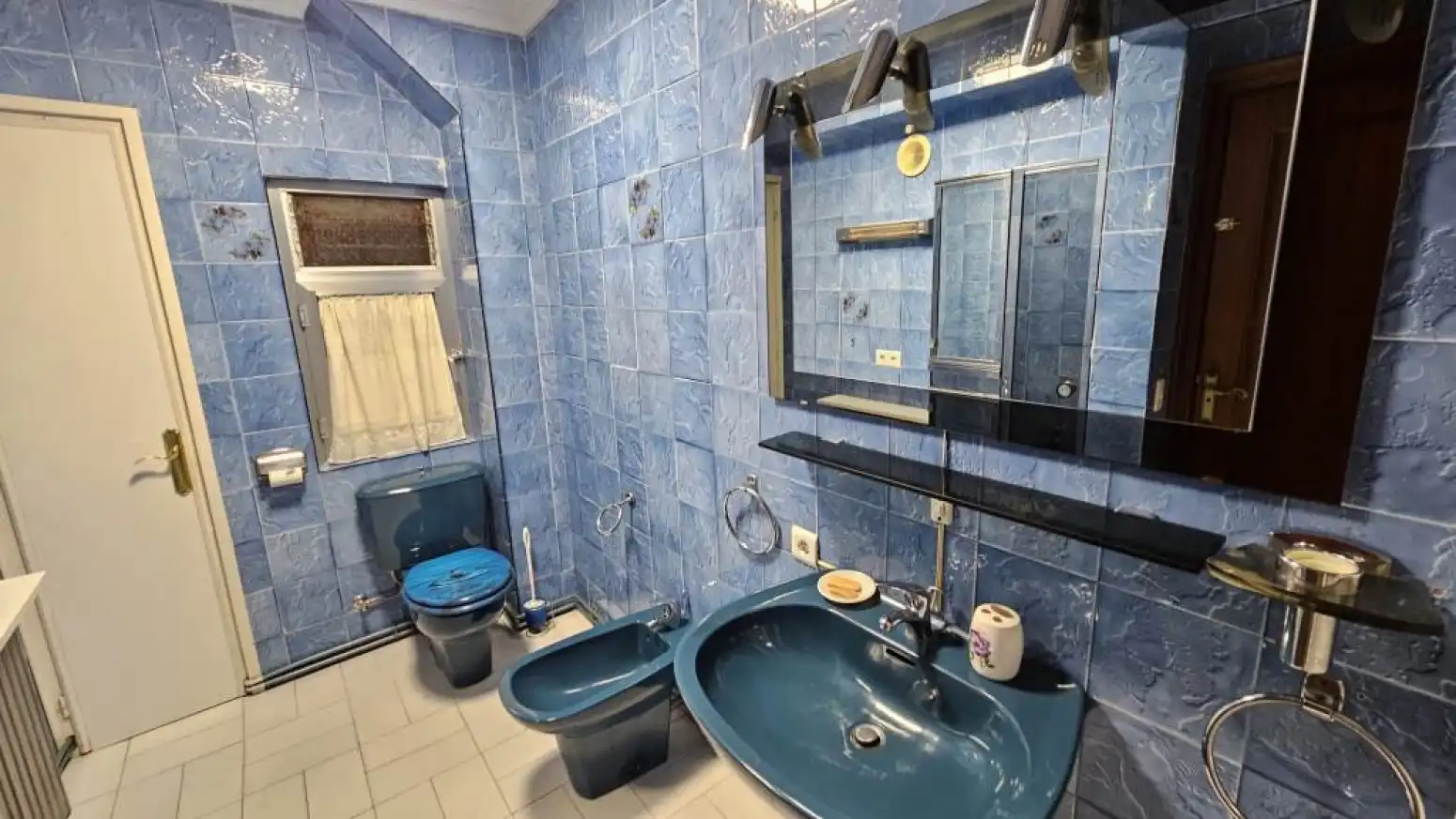Baño de Piso en venta en Salamanca con Calefacción, Terraza y Balcón