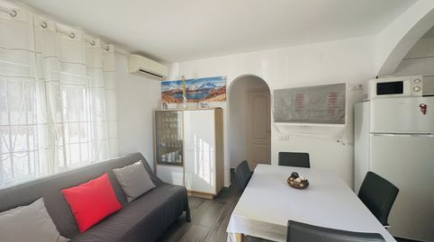 Piso reformado con piscina comunitaria