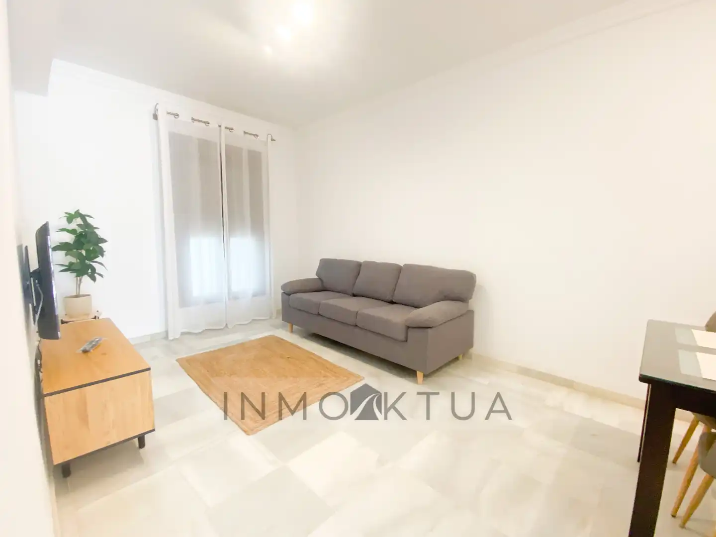 Living room of Flat for sale in Jerez de la Frontera  with Air Conditioner, Furnished and Oven