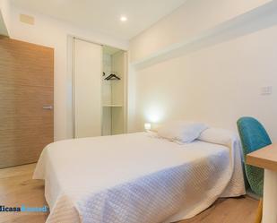 Bedroom of Planta baja to rent in Santander