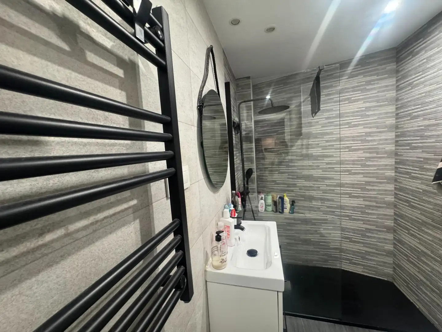 Bathroom of Flat for sale in Madrid  with Heating and Community pool