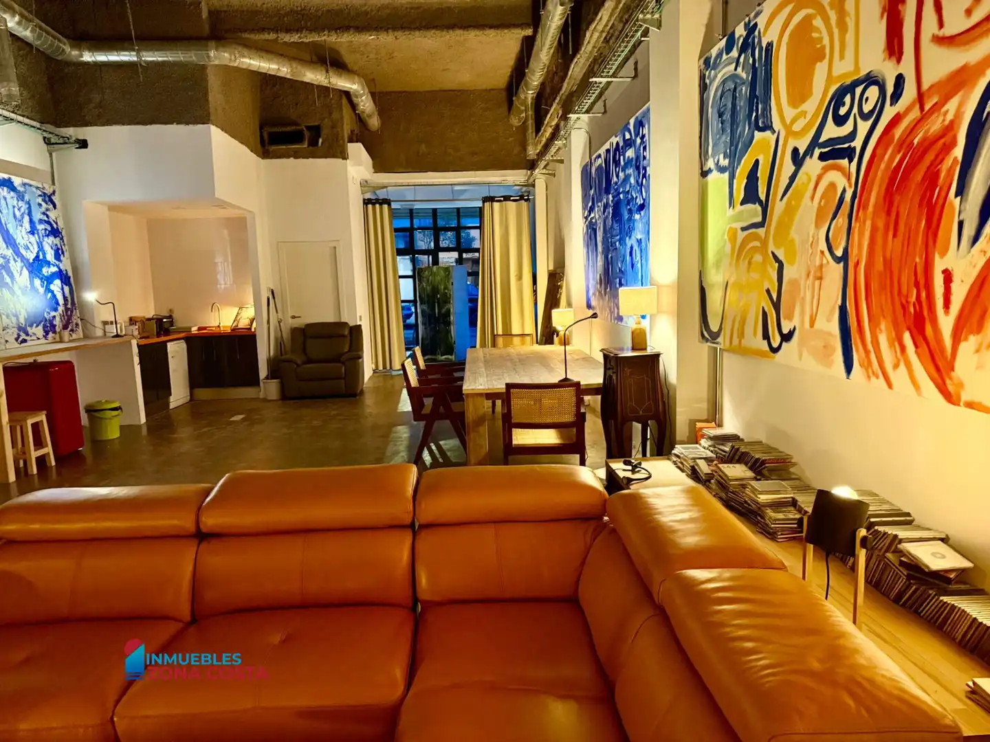 Living room of Houses for sale in Valencia  with Air Conditioner, Heating and Terrace