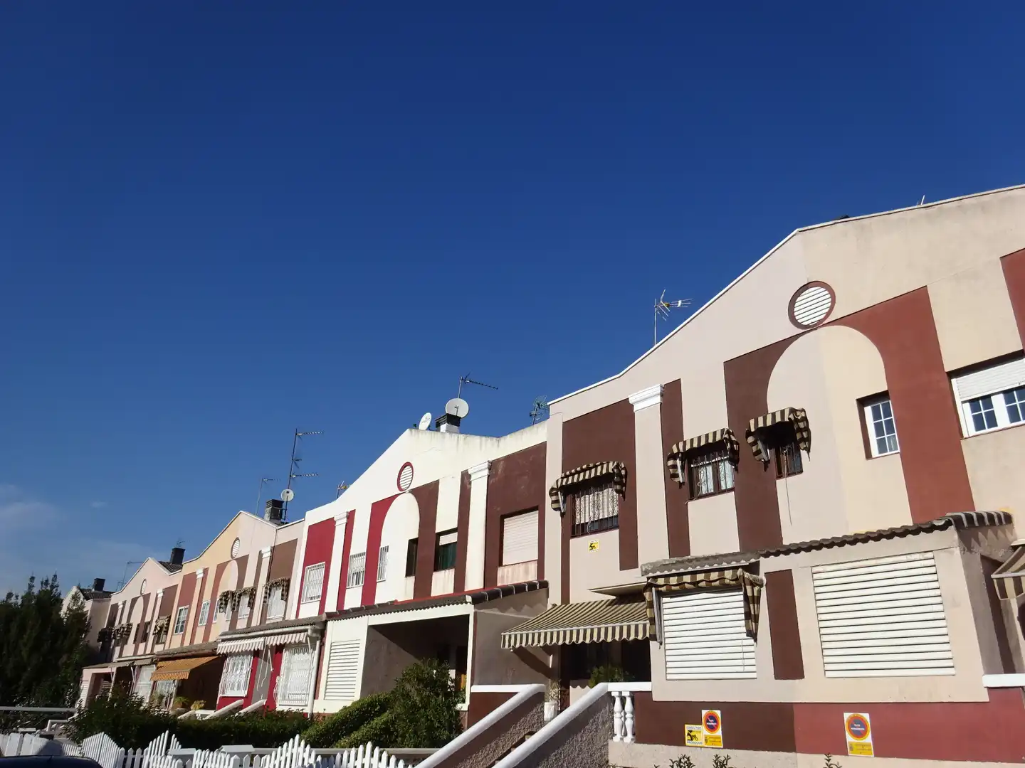Vista exterior de Casa o chalet en venta en Villaviciosa de Odón con Aire acondicionado, Calefacción y Jardín privado