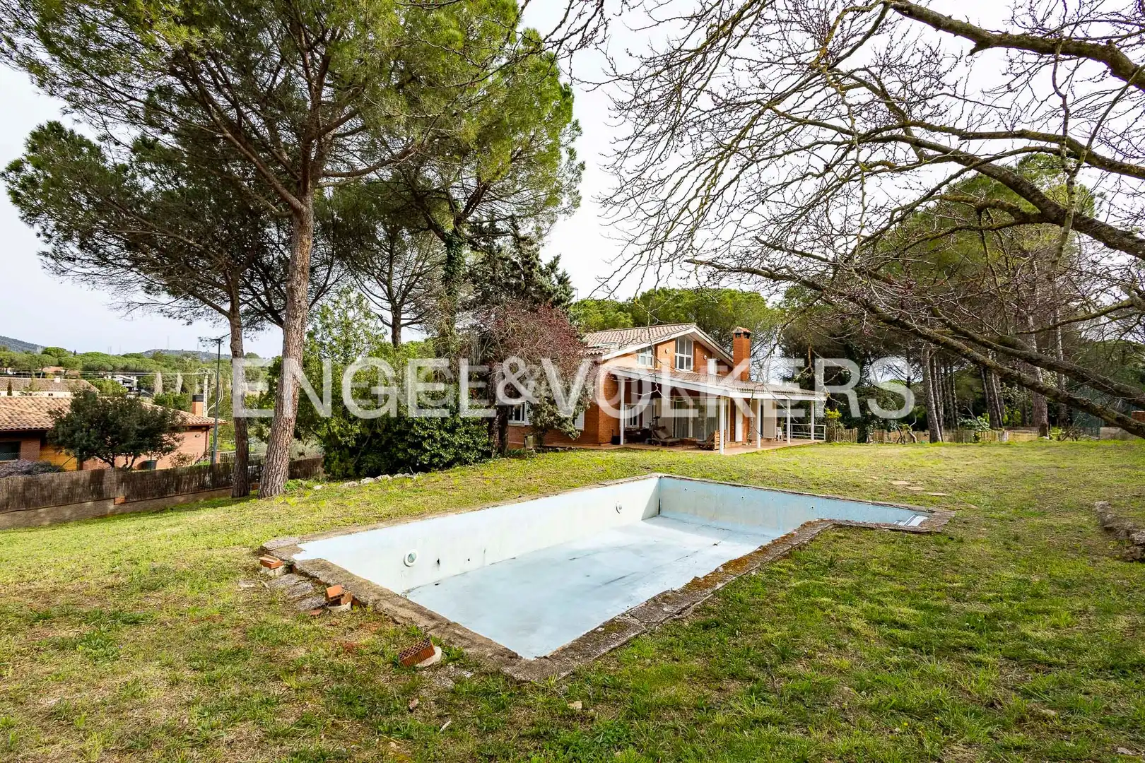 Maison avec piscine à vendre à Begues, imagen 42