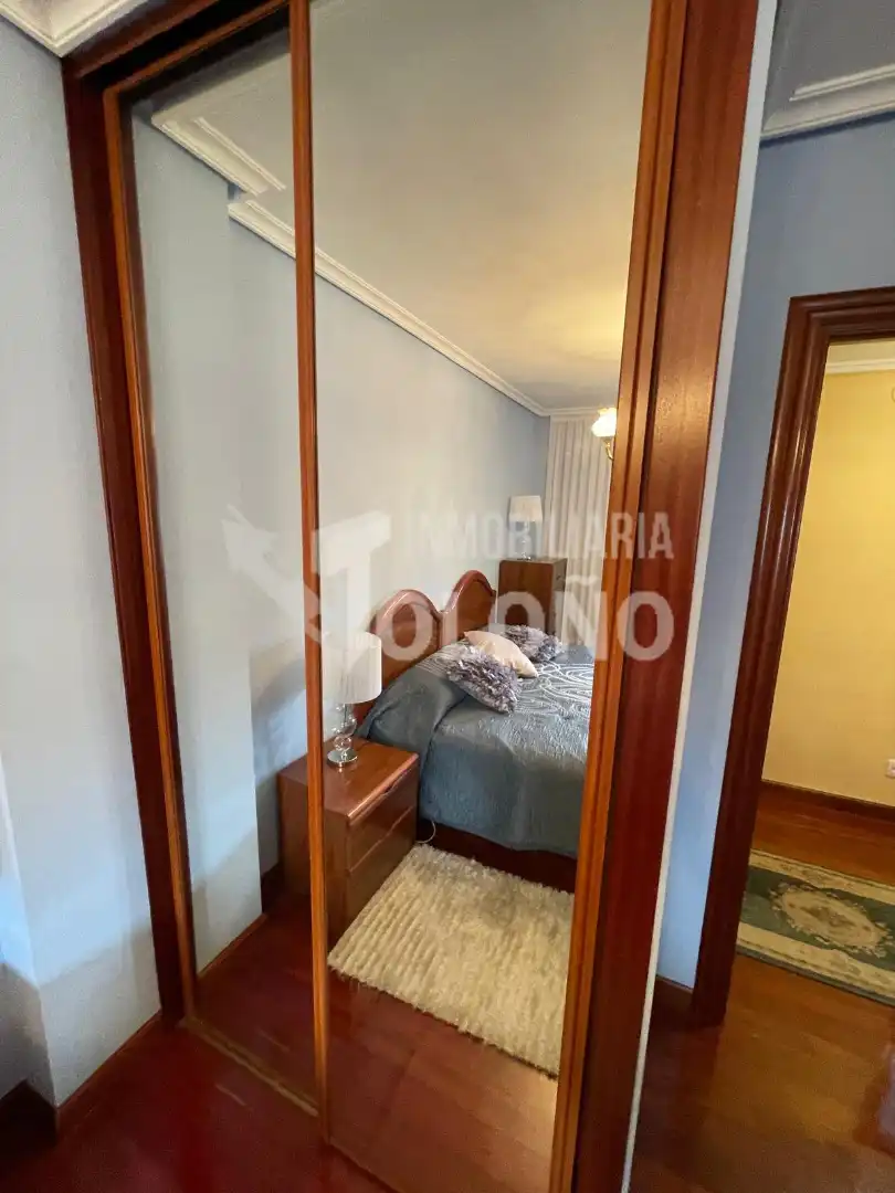Habitación de Piso en venta en Castañares de Rioja con Calefacción, Parquet y Terraza