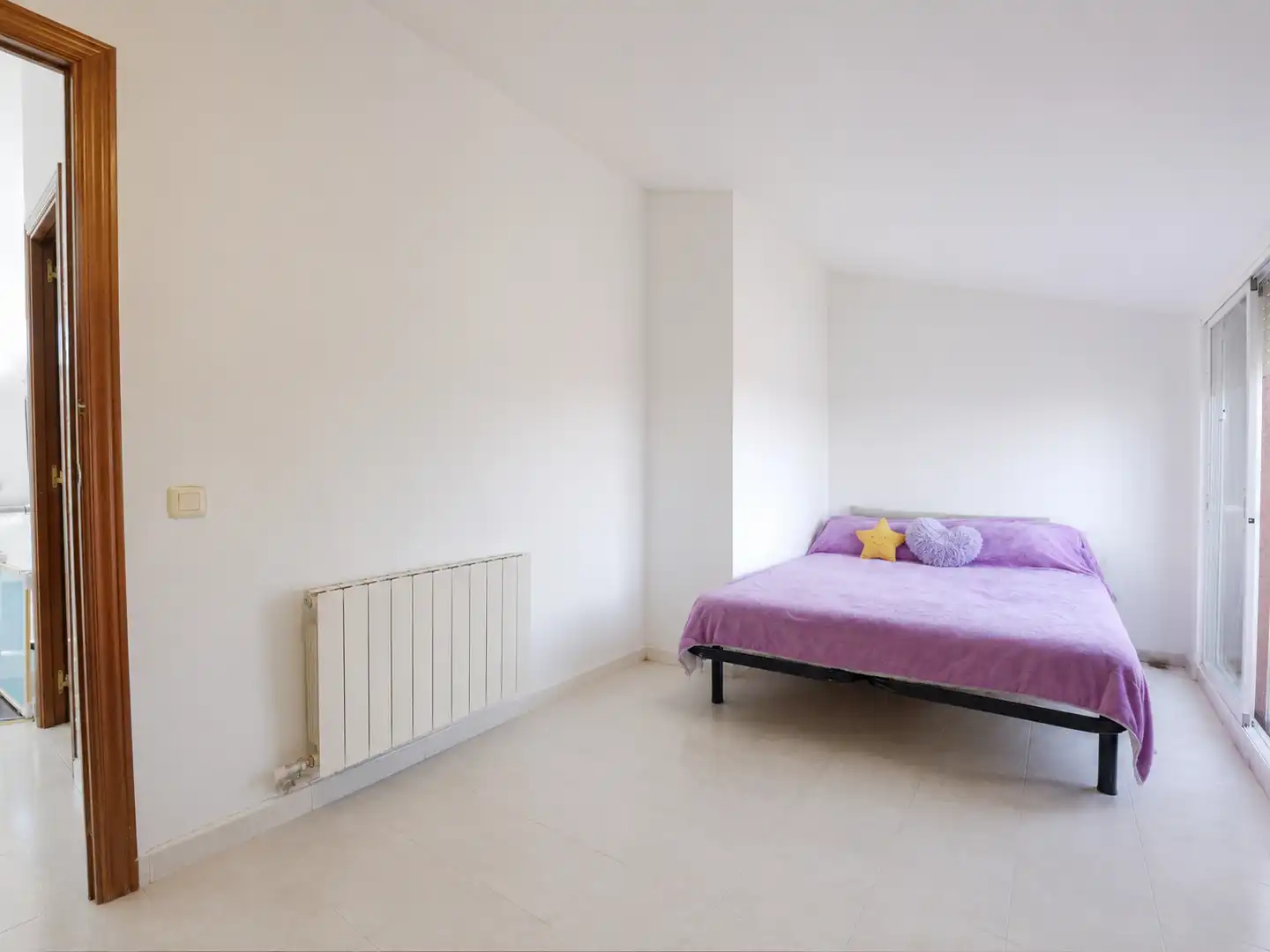 Dormitori de Dúplex en venda en Vilanova i la Geltrú amb Calefacció, Terrassa i Balcó