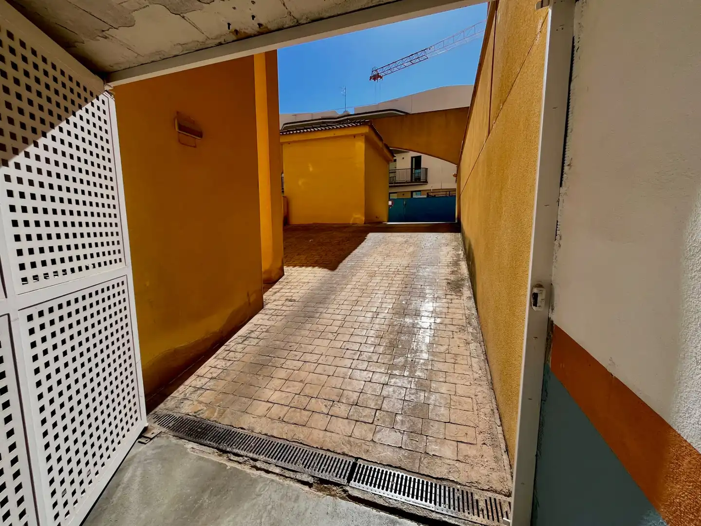 Baixos amb ascensor en venda a Camí de la Cabana, imagen 11