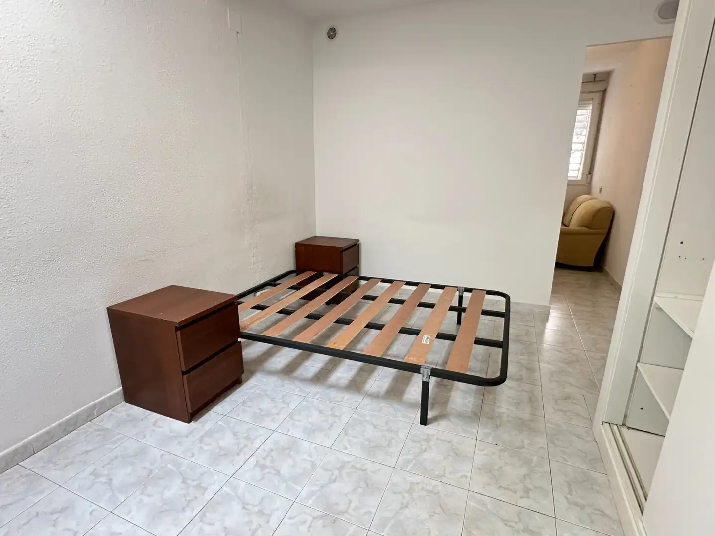 Habitación de Apartamento en venta en Madrid con Calefacción, Amueblado y Lavadora
