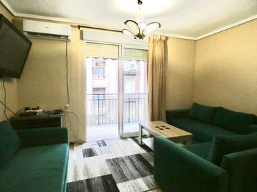 Pis amb balcó en venda a Elche ciudad