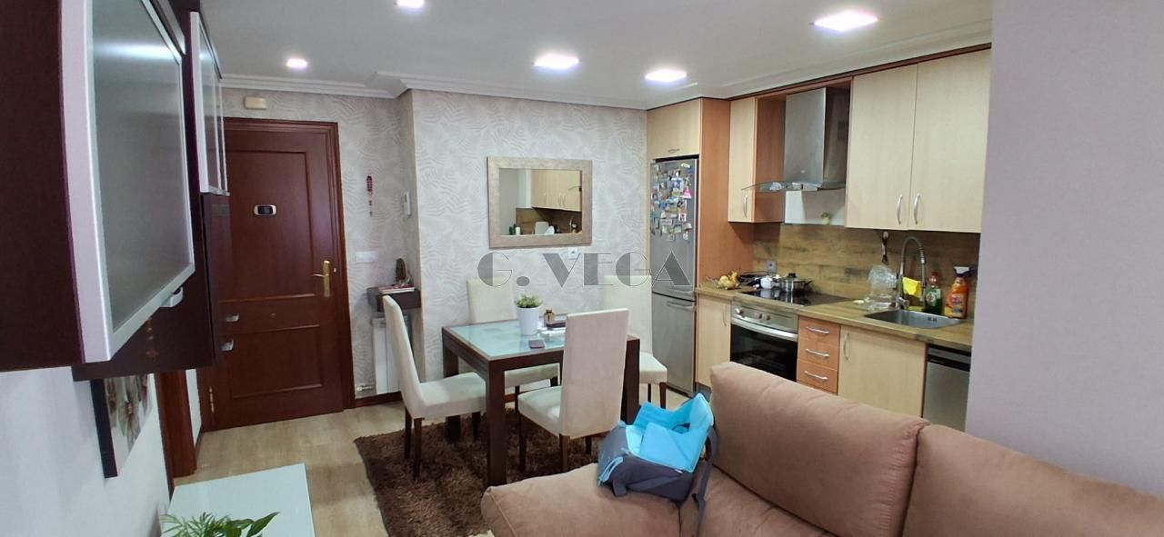 Cocina de Apartamento en venta en Redondela con Calefacción, Trastero y Amueblado