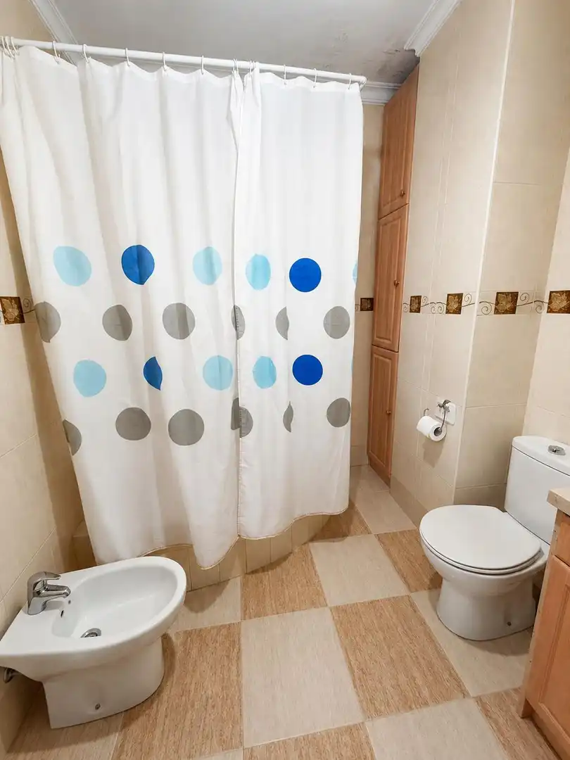 Badezimmer von Erdgeschoss zum Verkauf in Palos de la Frontera