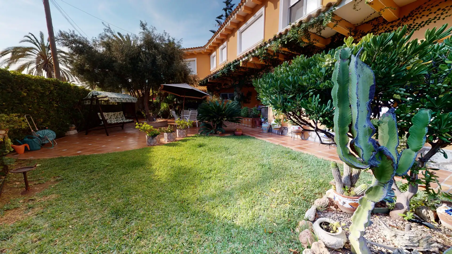 Jardí de Casa o xalet en venda en Orihuela amb Jardí privat