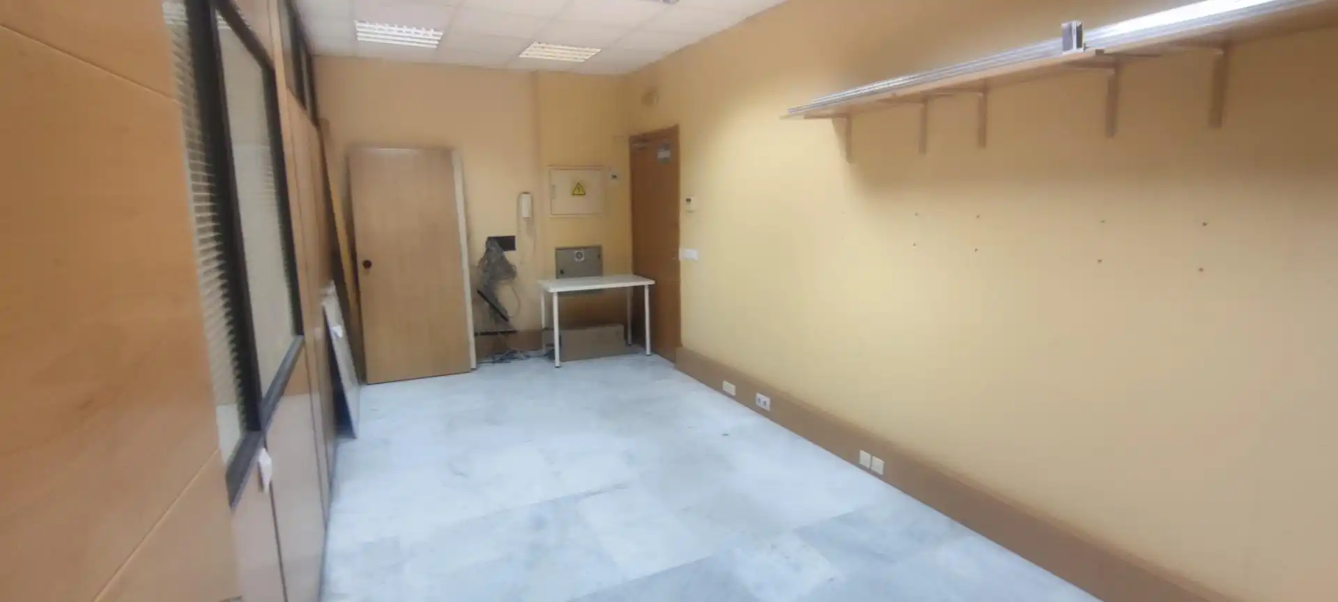 Büro zur Miete in Sevilla mit Klimaanlage