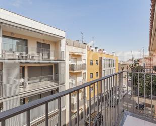 Vista exterior de Apartament de lloguer en Mataró amb Calefacció, Terrassa i Balcó