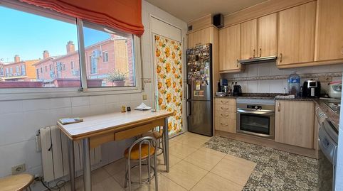 Foto 4 de Casa adosada en venta en Estela Ibérica, Santa Perpètua de Mogoda, Barcelona