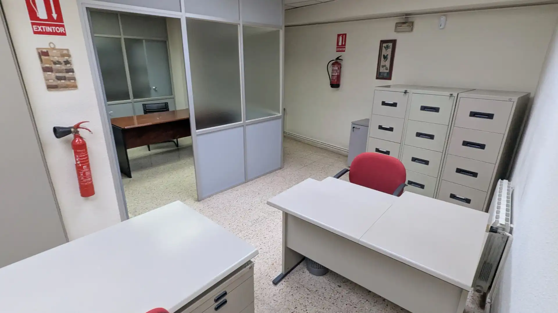 Local en venta en Barcelona con Calefacción, Internet y Alarma