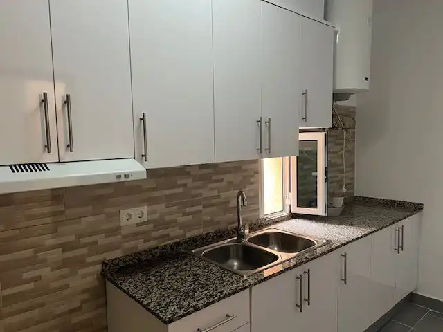 Appartamento con terrazza in vendita a Centre