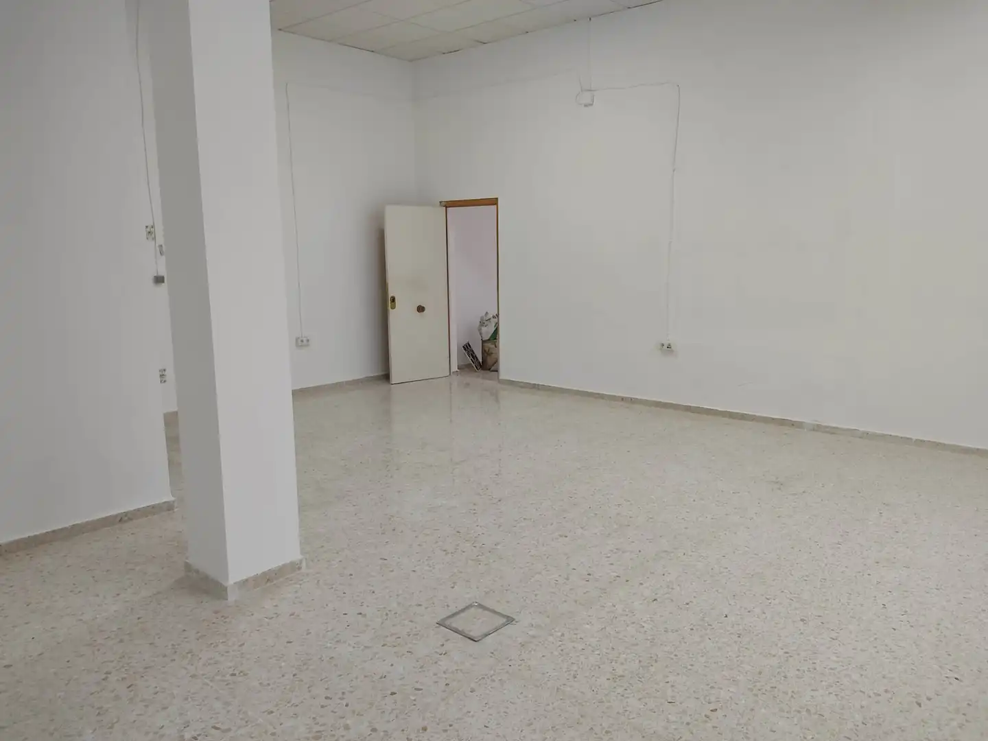 Local comercial en venda a Utrera ciudad, imagen 3