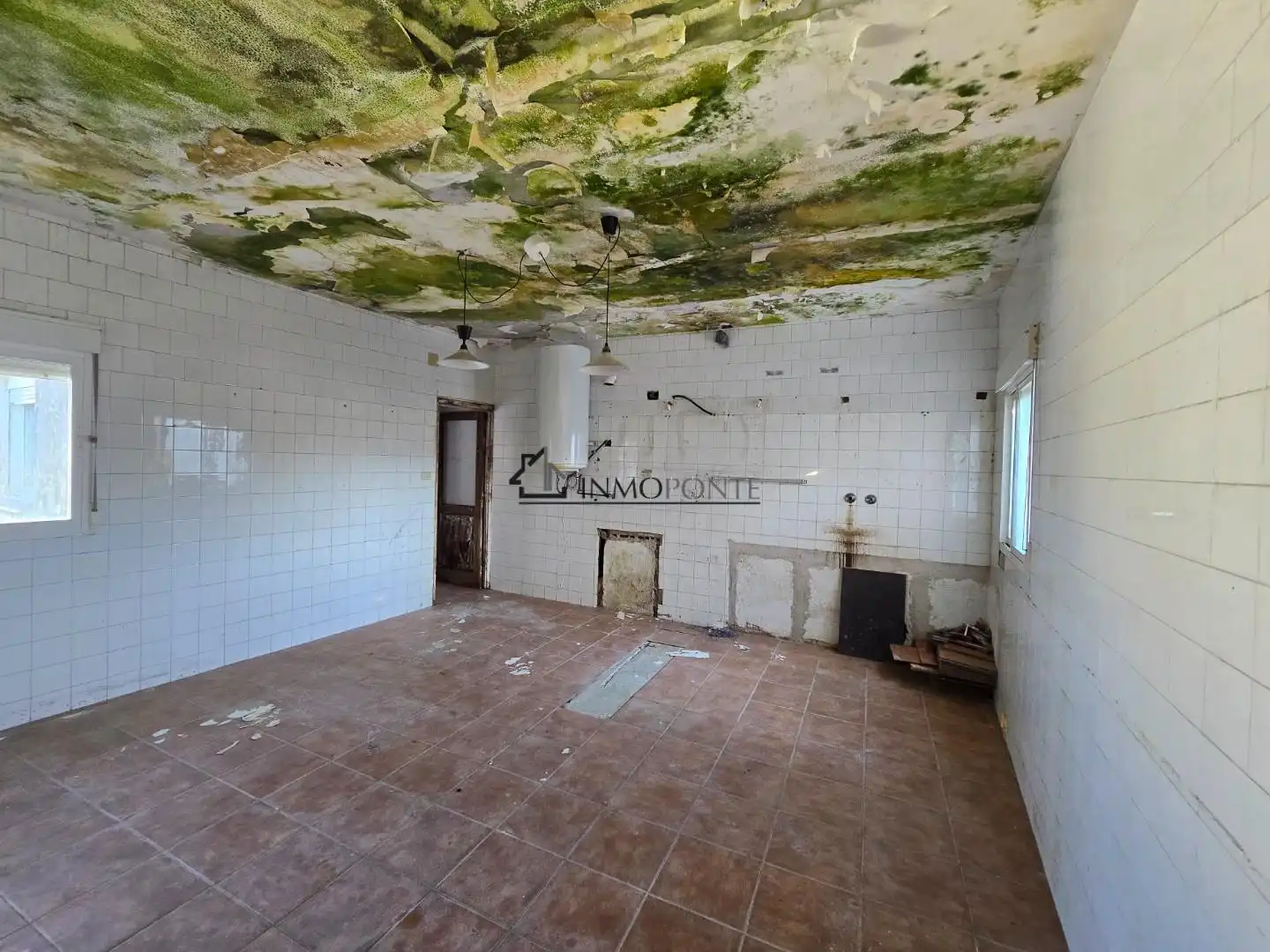 Kitchen of Flat for sale in Vilagarcía de Arousa  with Terrace
