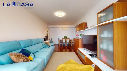 Foto 2 de Piso en venta en Txurdinaga, Bilbao