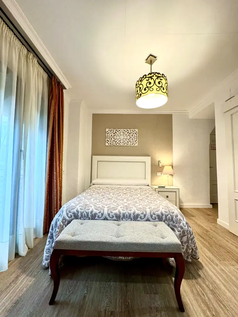 Dormitori de Casa o xalet per a compartir en Granada amb Aire condicionat, Calefacció i Parquet