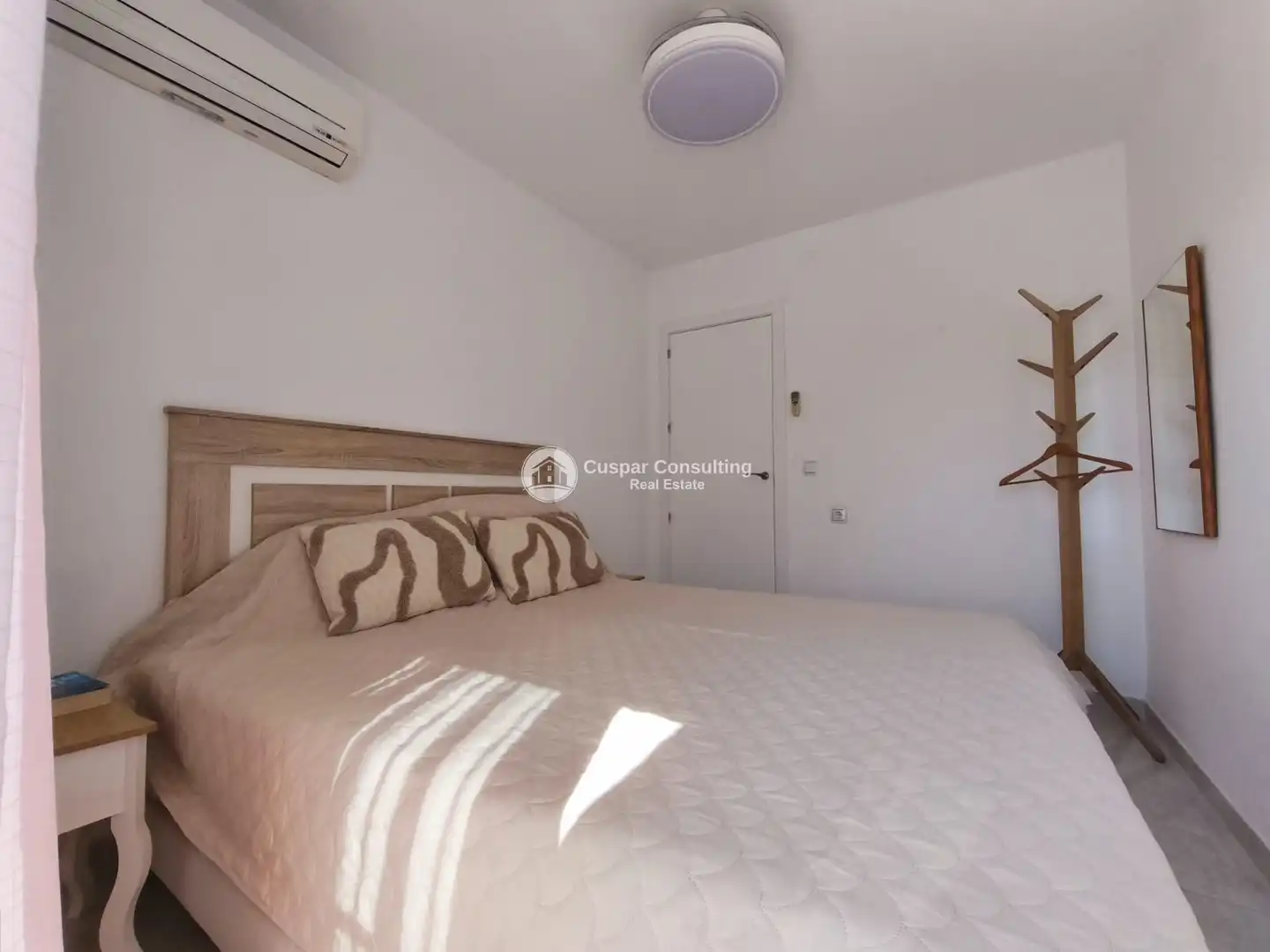 Habitación de Casa adosada en venta en San Pedro del Pinatar con Aire acondicionado, Calefacción y Terraza