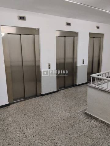 Garaje en Venta en de Fernández de los Ríos en Gaztambide