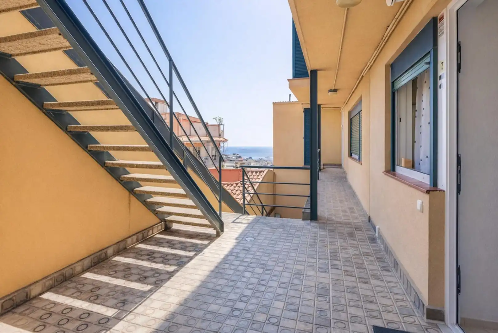 Terrasse von Wohnungen zum Verkauf in Caldes d'Estrac mit Möbliert