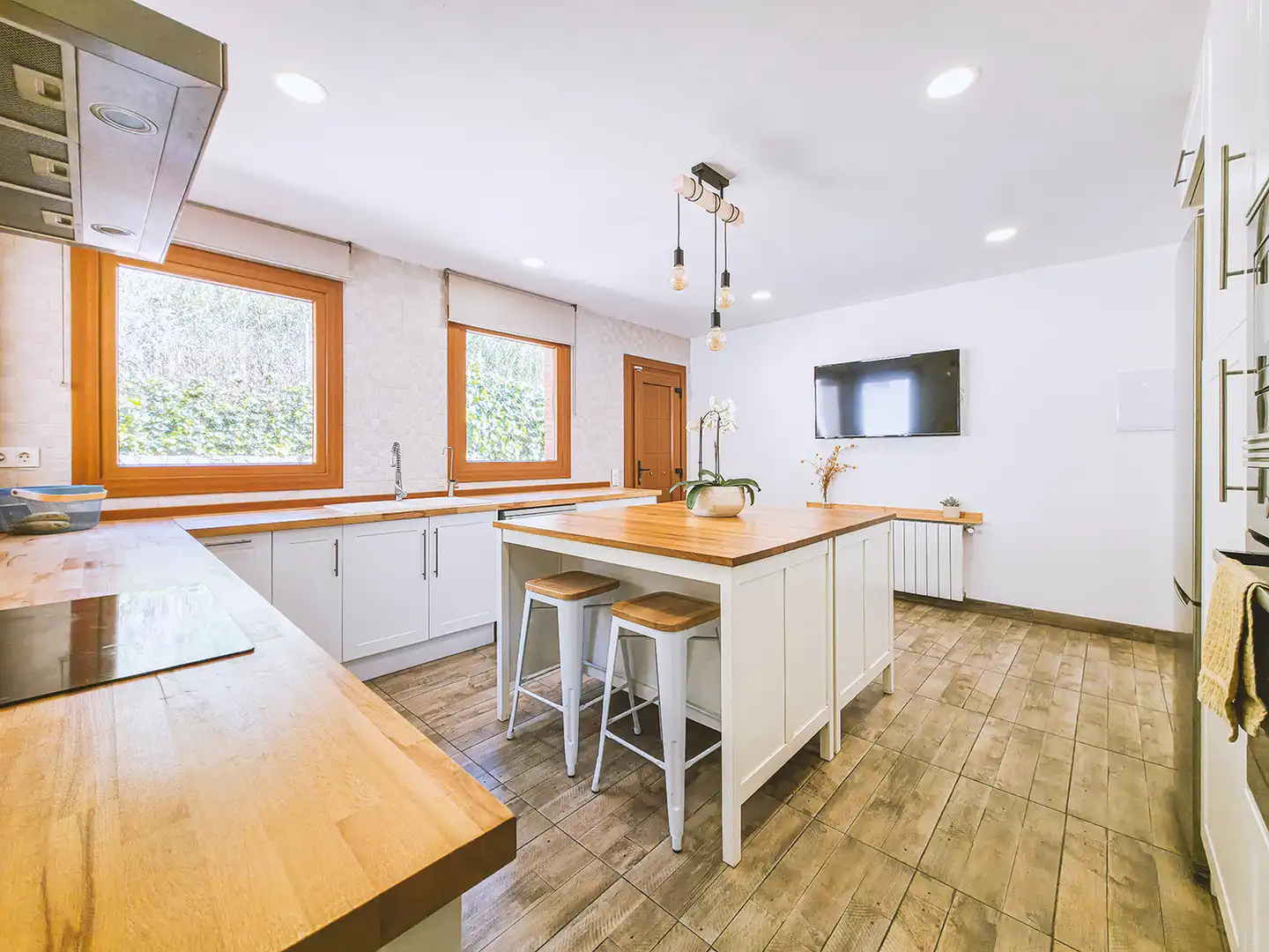Kitchen of Houses for sale in Sant Pol de Mar  with Air Conditioner, Heating and Private garden