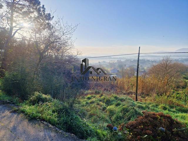 Terreno residencial en Venta en Camiño Comesaña en Nigrán centro