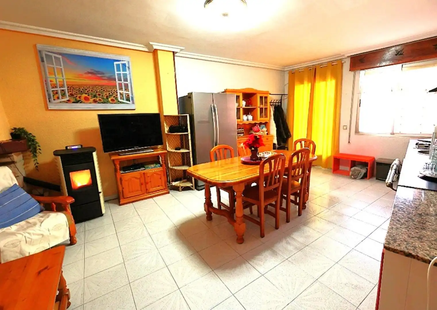 Comedor de Casa adosada en venta en Cacabelos con Calefacción y Balcón