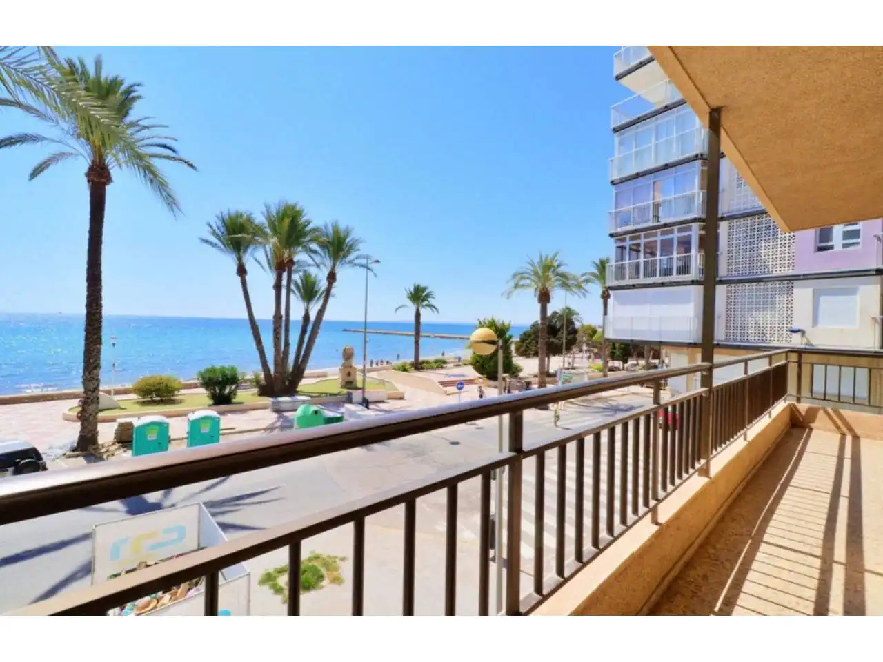 Flat with terrace to rent in Santa Pola ciudad, imagen 2