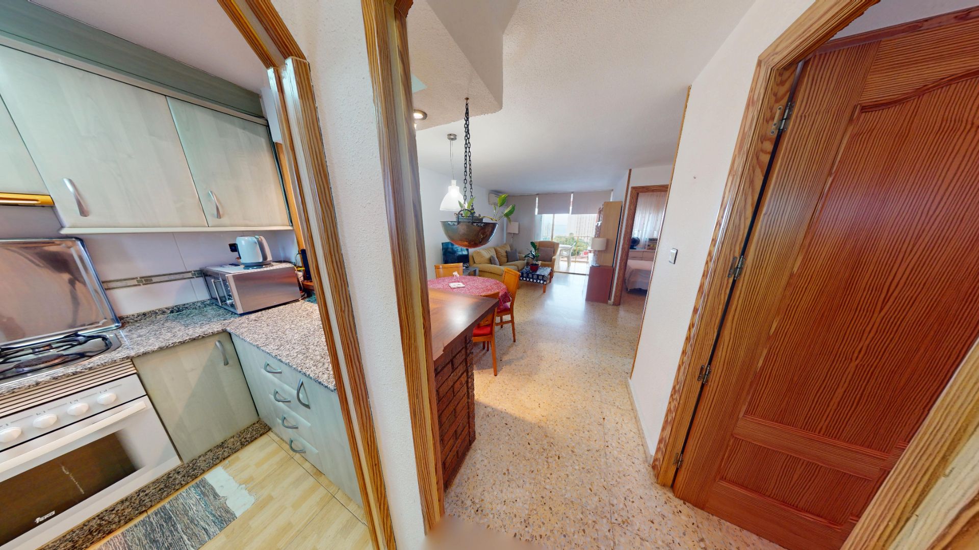 Apartment for sale in Alicante / Alacant  with Air Conditioner, Oven and Balcony