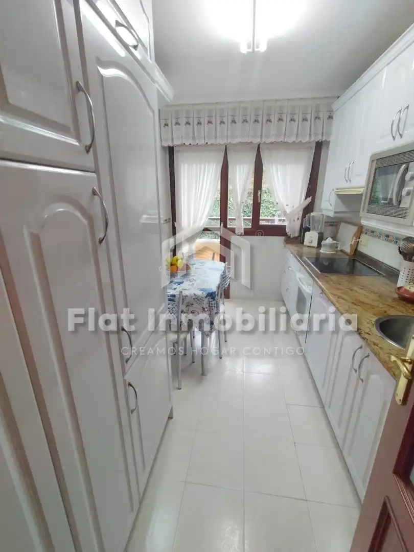 Flat with terrace for sale in Calle el Hoyo, imagen 6
