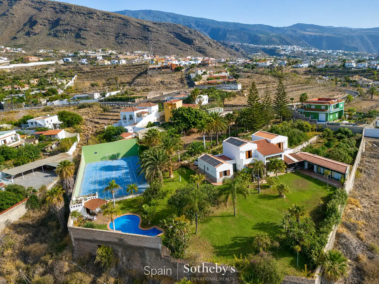 Vista exterior de Casa o chalet en venta en Candelaria con Aire acondicionado, Calefacción y Jardín privado